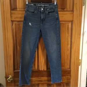 Calvin Klein Jeans Women's Dark Blue Straight Leg‎